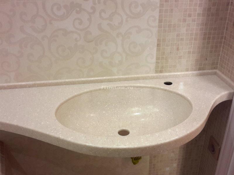 Две столешницы в ванную с интегрированной раковиной из искусственного камня Grandex F005: купить в Москве
