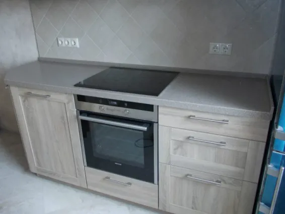 Две отдельные кухонные столешницы прямоугольной формы из Grandex D302 (изображение)