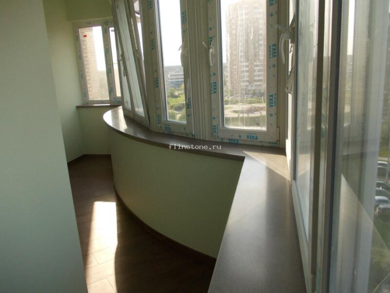 Эркерный подоконник на лоджию и два балконных блока: купить в Москве