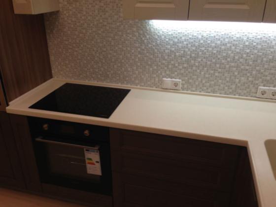 Угловая кухонная столешница из искусственного камня Grandex ST118: купить в Москве