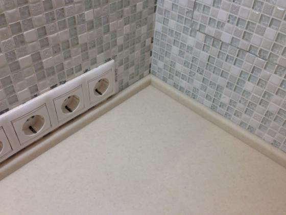 Угловая кухонная столешница из искусственного камня Grandex ST118: купить в Москве