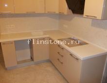 Кухонная столешница на угловую кухню из Grandex F104: купить в Москве