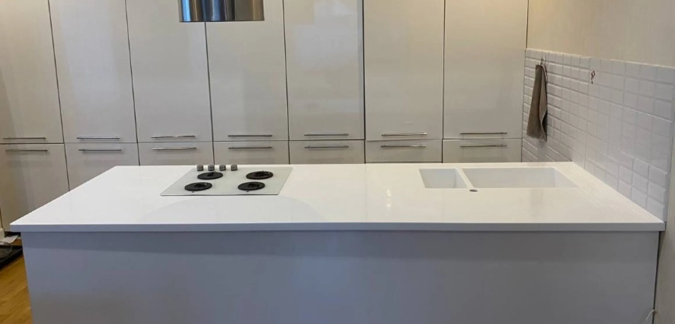 Столешница с интегрированной мойкой из Staron (Корея) EY510 - фото 2