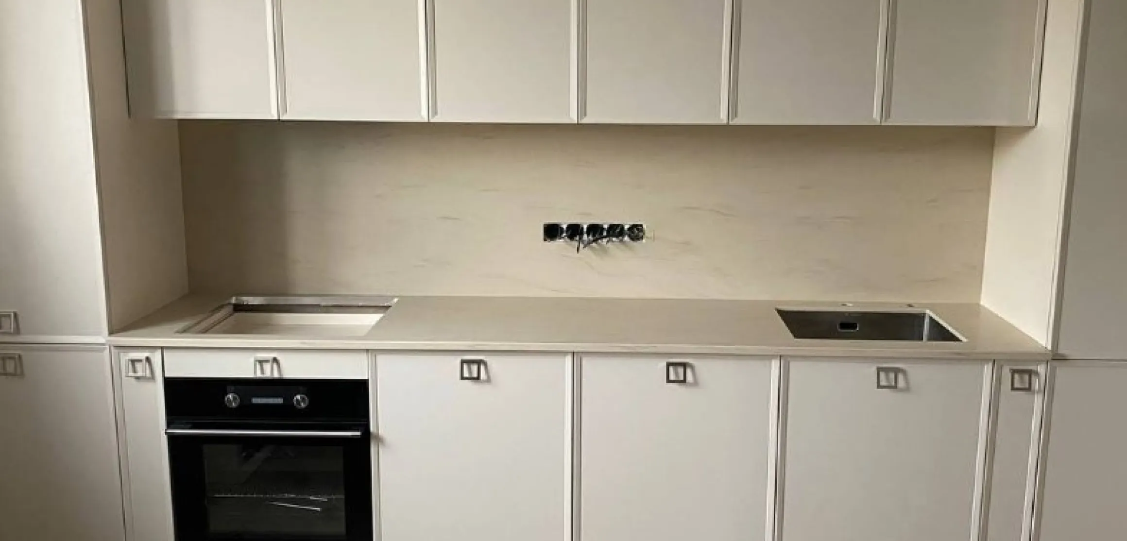 Столешница со стеновой панелью из LG Hi-Macs (Корея) M623 - фото 1