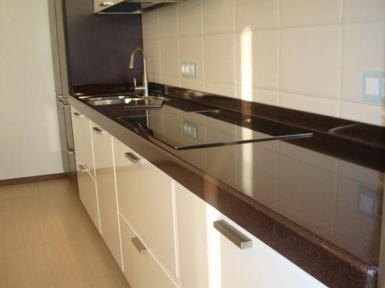 Акриловая столешница Akrilika A 304 Garnet: купить в Москве