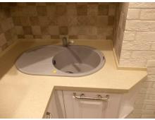 Угловая столешница с отдельным элементом