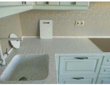 Столешница с интегрированной мойкой из Staron FR118. Установлен измельчитель отходов Столешница с интегрированной мойкой из Staron FR118. Установлен измельчитель отходов