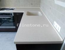 Столешница для кухни с интегрированной мойкой 400х400 из Grandex F113, г-образная: купить в Москве