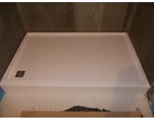 Прямоугольный душевой поддон из акрилового камня Hanex GAM001