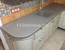 Кухонная столешница из искусственного камня Staron AB632 с интегрированной мойкой