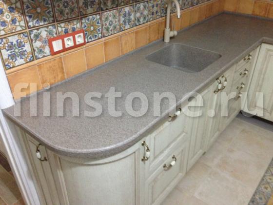 Кухонная столешница из искусственного камня Staron AB632 с интегрированной мойкой: купить в Москве