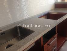 Угловая кухонная столешница из искусственного камня Staron AP640: купить в Москве