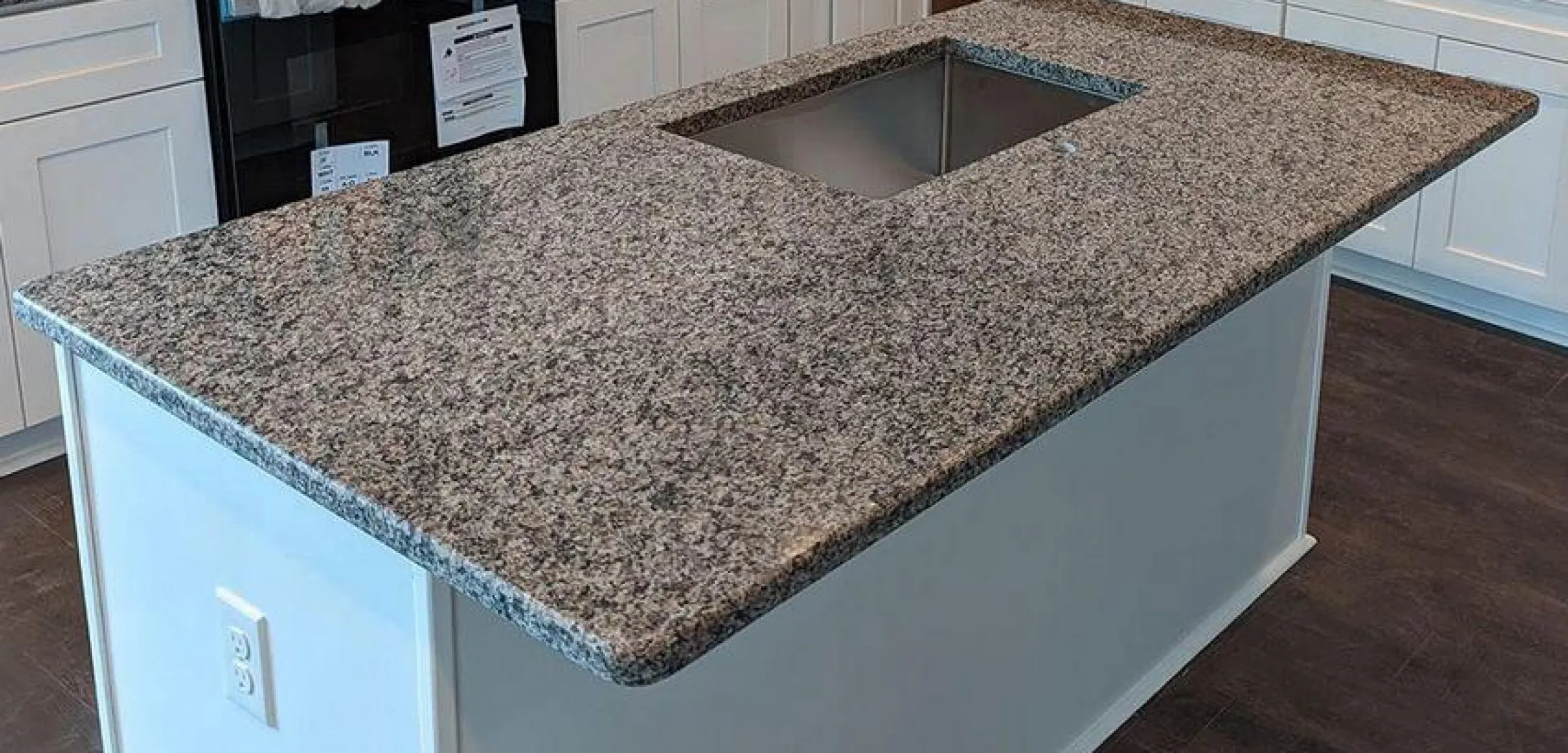 Барная стойка из кварцевого агломерата Radianz IG910 Imperial Gray - фото 1