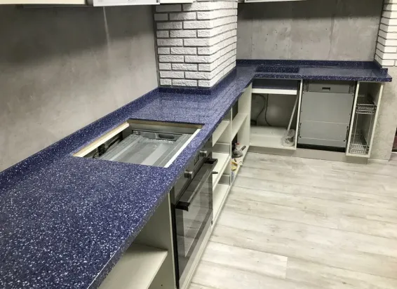 Кухонная столешница из искусственного камня Grandex F-102 Aquamarine