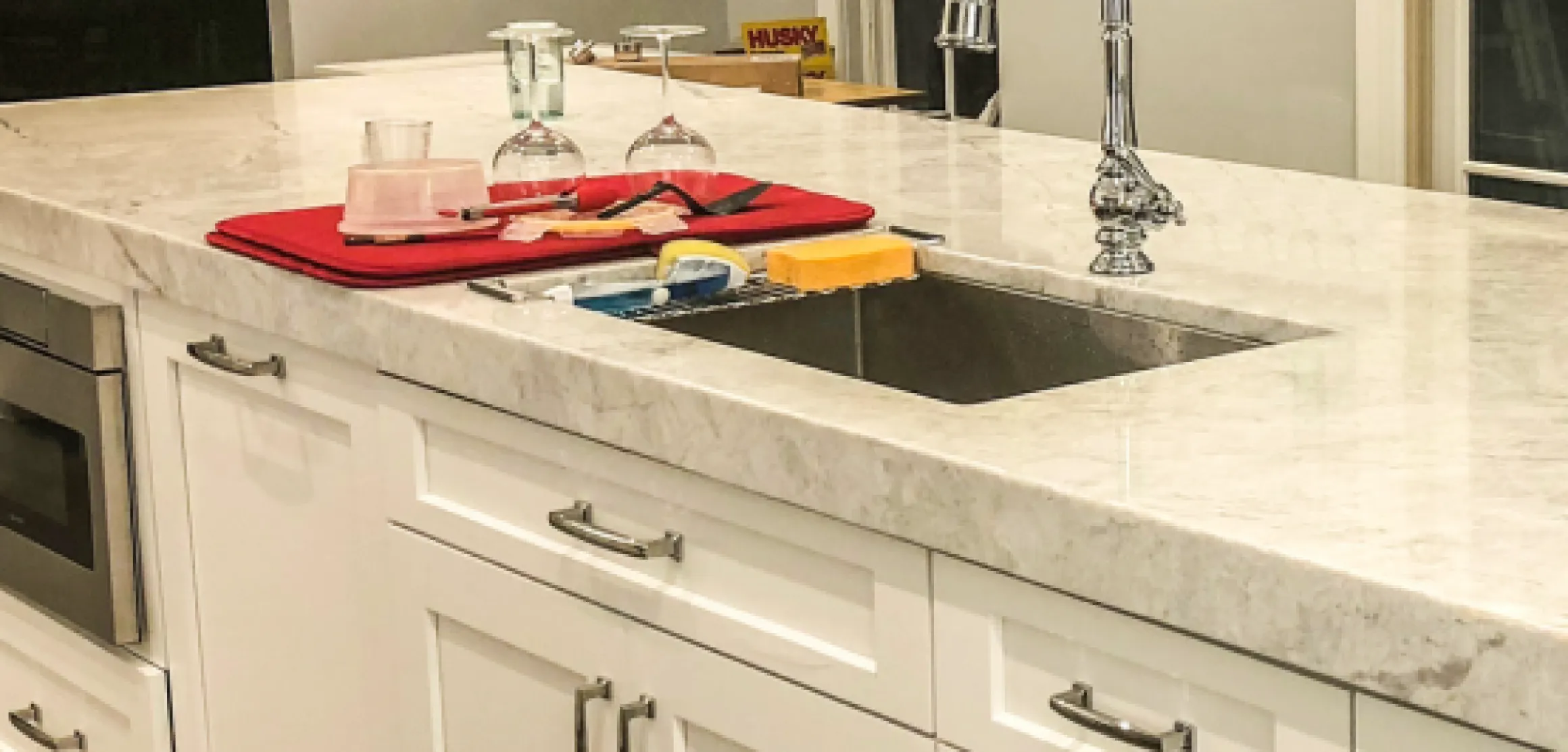 Акриловая П-образная столешница из искусственного камня Caesarstone 5212 Taj Royale - фото 1
