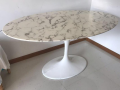 Овальный обеденный стол из искусстенного камня Avant Калакатта Пьерфон