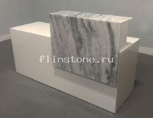 Прямая стойка ресепшн из акрилового камня Hanex BL-205 Semidentary: купить в Москве