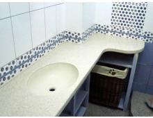 Столешница с овальным умывальником из искусственного камня Staron и Corian Столешница с овальным умывальником из искусственного камня Staron и Corian