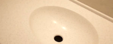 Интегрированные раковины в цвет столешницы для ванной комнаты — модели и размеры